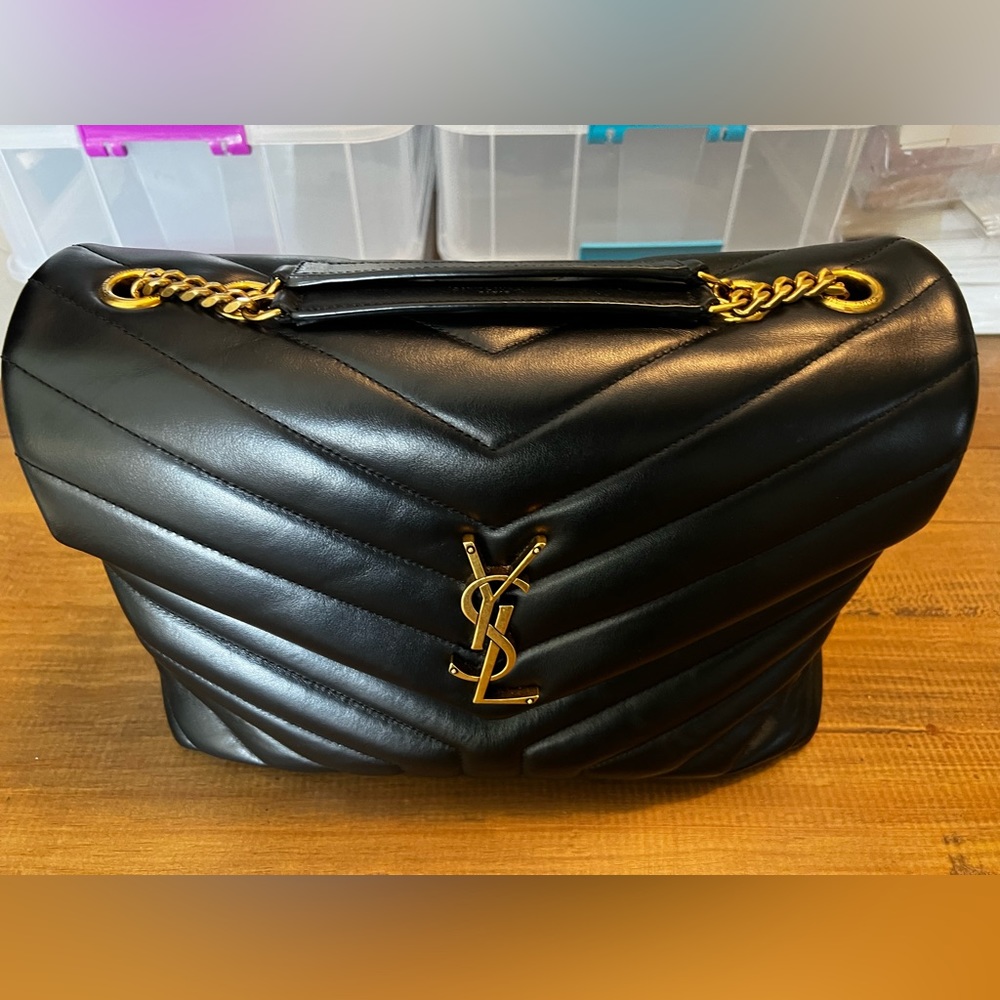 Saint Laurent LouLou Medium - Gold Hardware
